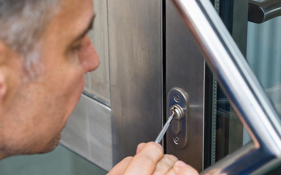 ouvrir une porte blindée avec une radio Villepreux